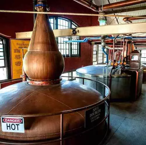 Four Roses image